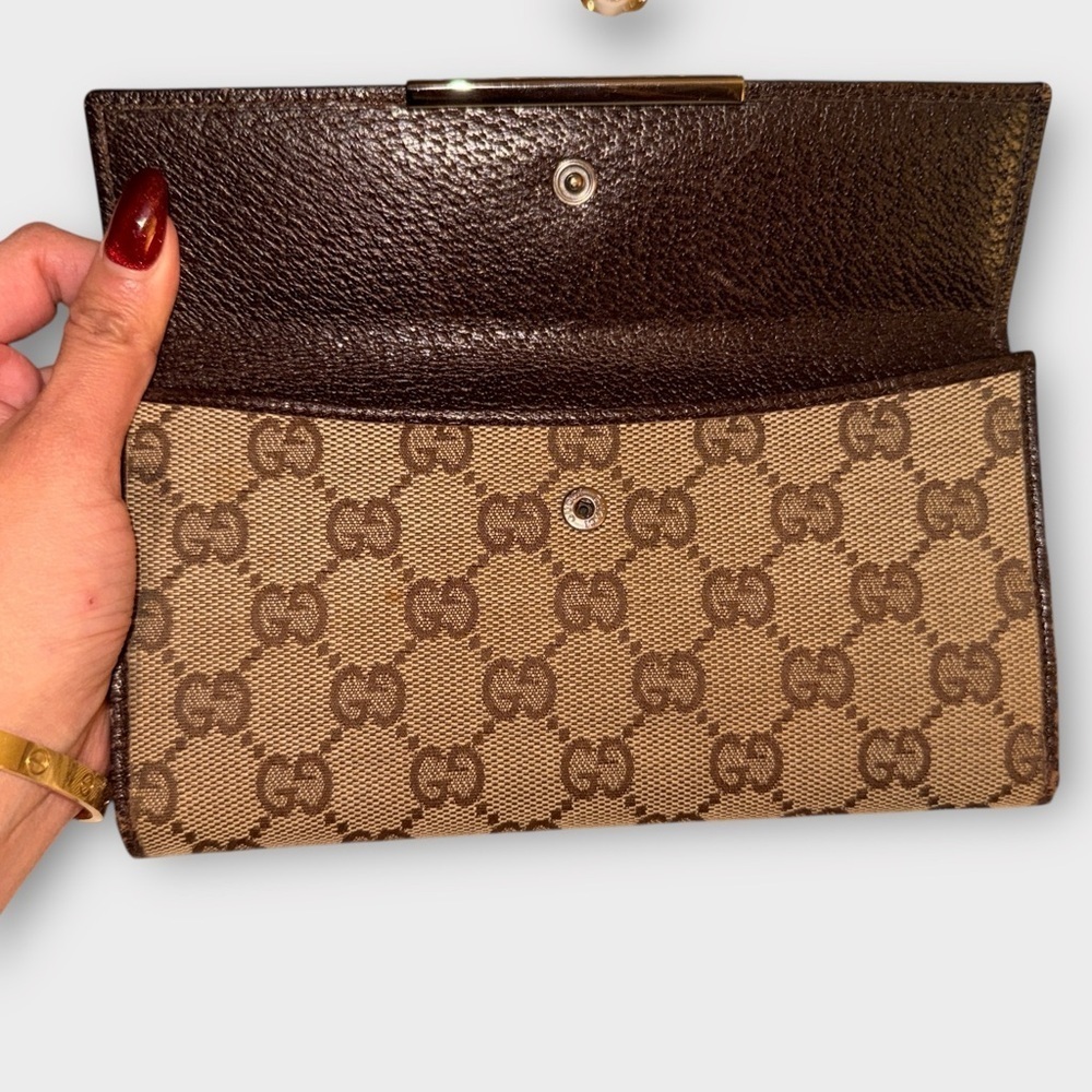 Gucci GG Canvas Wallet w/ Optional Gold + Silver Chain (Authentic, COA Included) - Picture 7 of 15